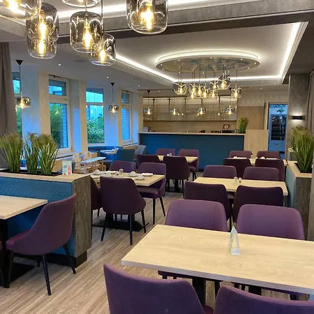 Hotel Seemeile 3*